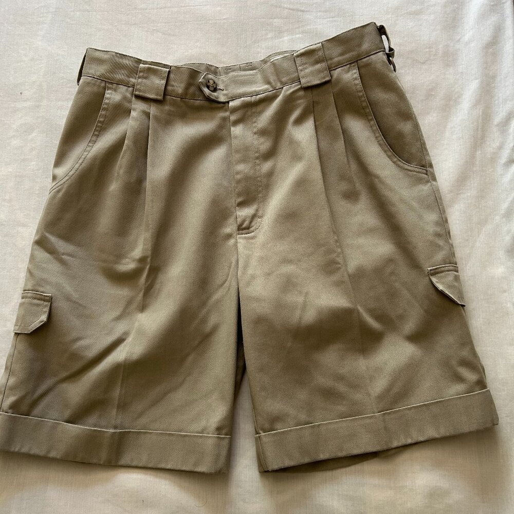 Tilley Men's Untility Shorts - Size 35 - Cotton Blend